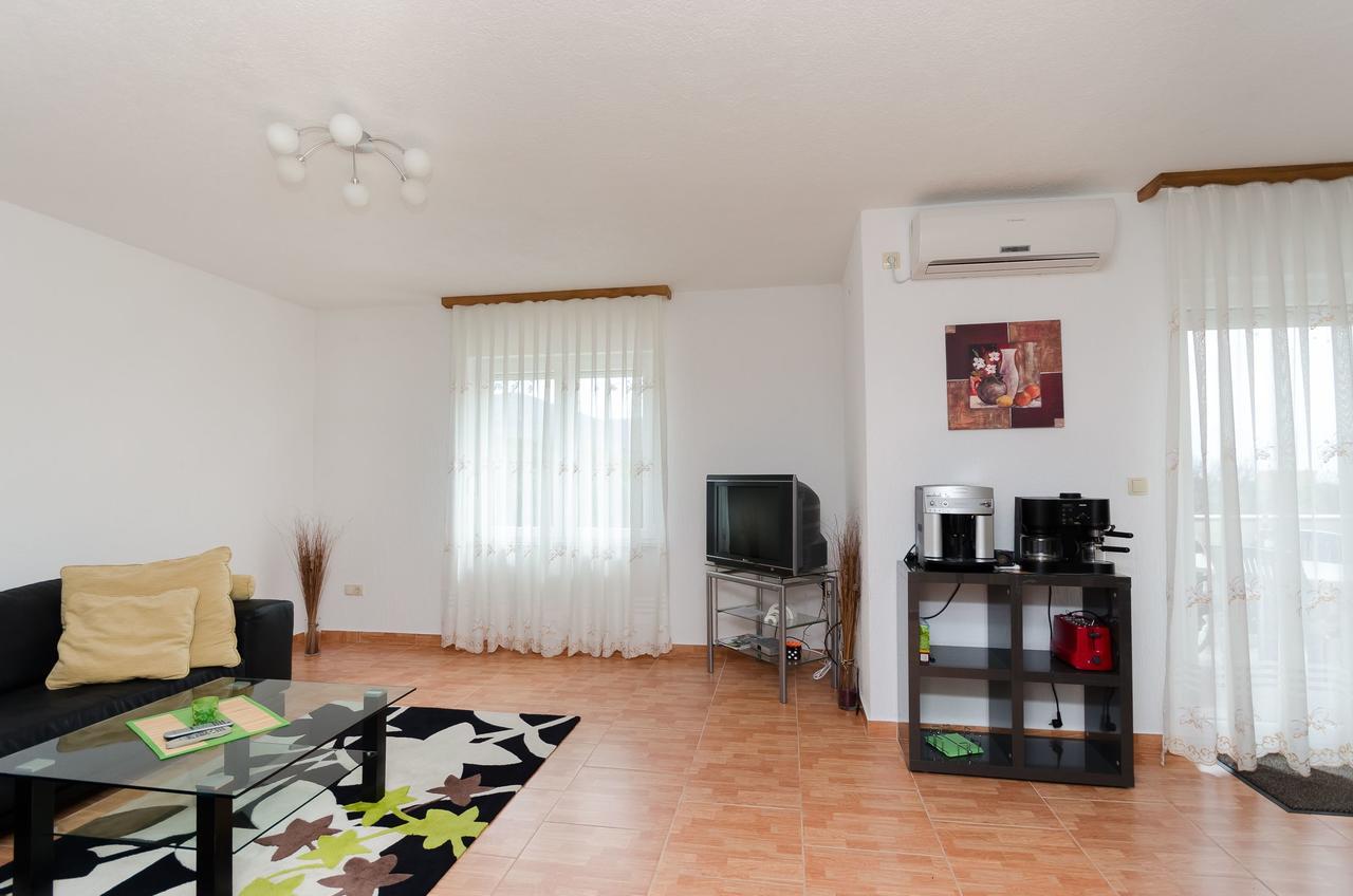 Apartments Maravera Povile Exteriér fotografie